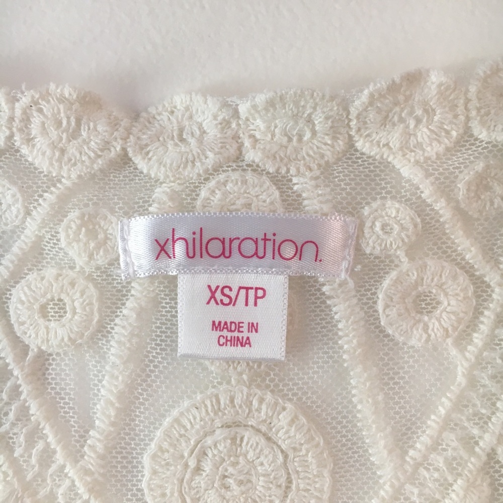 White Lace Top - Picture 3 of 3